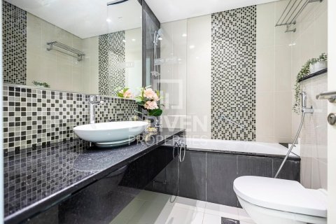 Купить квартиру в Damac Maison The Distinction, Даунтаун Дубай (Даунтаун Бурдж Дубай), Дубай: 2 спальни, 115м², № 18997 - фото 13