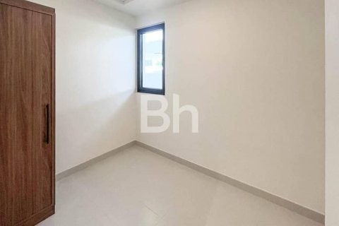 Townhouse in Town Square, Dubai 4 bedrooms, 216 sq.m. № 57864 - photo 2