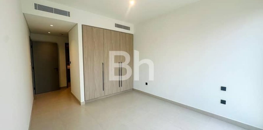 Villa in Tilal Al Ghaf, Dubai 3 bedrooms, 202 sq.m. № 57886