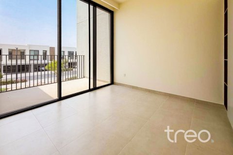 Villa in The Valley, Dubai 4 bedrooms, 212.19 sq.m. № 134628 - photo 10