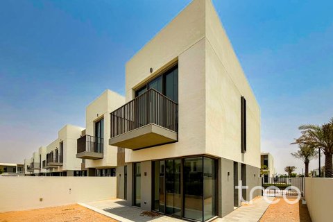 Villa in The Valley, Dubai 4 bedrooms, 212.19 sq.m. № 134628 - photo 20