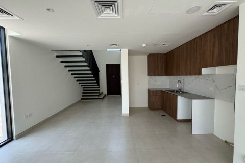 Maison de ville à Town Square, Dubai, 4 chambres, 210.33 m², № 134627 - photo 10