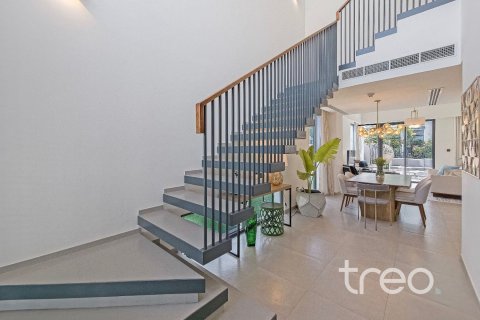 Villa en The Valley, Dubai, 4 dormitorios, 216.65 m², № 134629 - foto 15