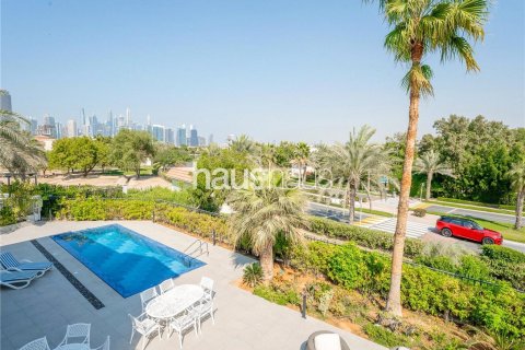 Villa in Jumeirah Islands, Dubai 4 bedrooms, 550 sq.m. № 43320 - photo 20