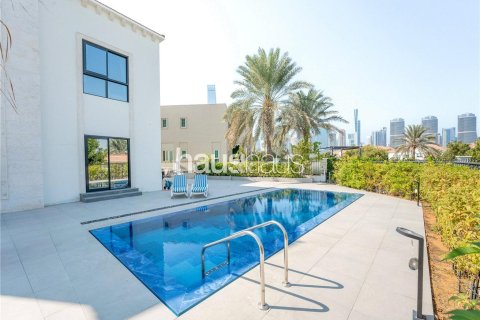 Villa in Jumeirah Islands, Dubai 4 bedrooms, 550 sq.m. № 43320 - photo 23