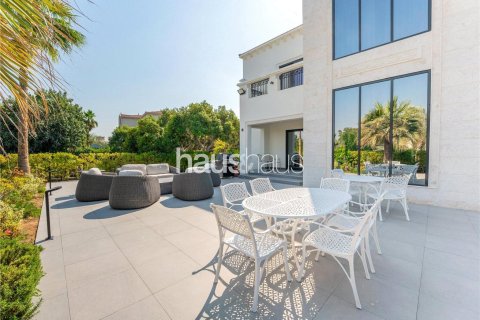 Villa in Jumeirah Islands, Dubai 4 bedrooms, 550 sq.m. № 43320 - photo 25