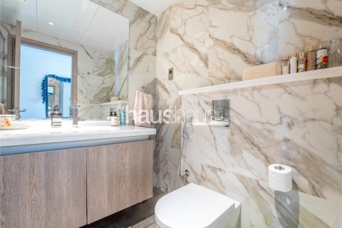 Villa in Jumeirah Islands, Dubai 4 bedrooms, 550 sq.m. № 43320 - photo 17