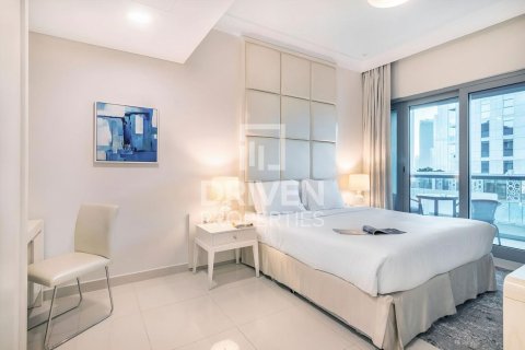 Apartment in Downtown Dubai (Downtown Burj Dubai), Dubai 3 bedrooms, 141 sq.m. № 65862 - photo 15