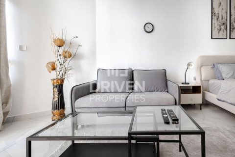 Apartment in Business Bay, Dubai studio, 52.49 sq.m. № 127333 - photo 2
