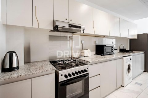 Apartment in Business Bay, Dubai studio, 52.49 sq.m. № 127333 - photo 11