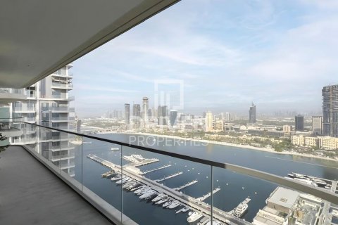 Appartement à EMAAR Beachfront, Dubai Harbour, Dubai, 3 chambres, 163.04 m², № 127331 - photo 2