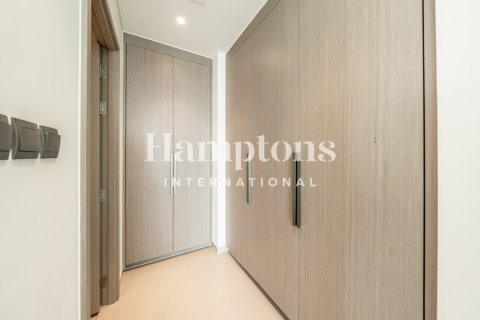 Apartment in Downtown Dubai (Downtown Burj Dubai), Dubai 2 bedrooms, 112.77030655 sq.m. № 110467 - photo 4
