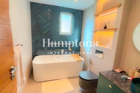 Villa in Jumeirah Park Homes, Jumeirah Park, Dubai 3 bedrooms, 510.03747000 sq.m. № 110472 - photo 2