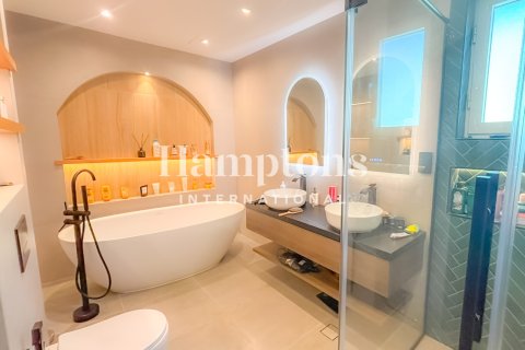Villa in Jumeirah Park Homes, Jumeirah Park, Dubai 3 bedrooms, 510.03747000 sq.m. № 110472 - photo 10