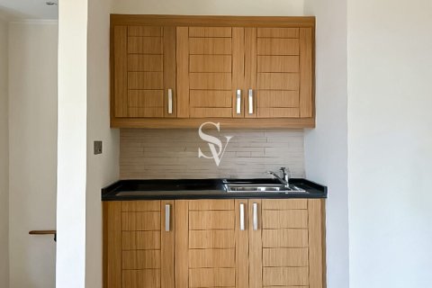 Villa en Jumeirah Park, Dubai, 5 dormitorios, 800 m², № 99280 - foto 12