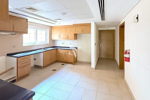 Villa en Jumeirah Park, Dubai, 5 dormitorios, 800 m², № 99280 - foto 6