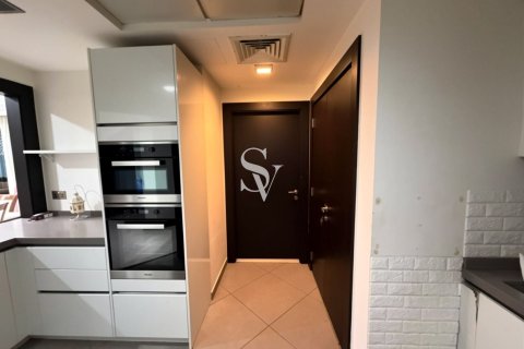 Duplex à Executive Towers, Business Bay, Dubai, 3 chambres, 280 m², № 114643 - photo 17