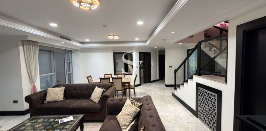 Duplex à Executive Towers, Business Bay, Dubai, 3 chambres, 280 m², № 114643