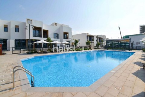 Villa à Arabian Ranches 3, Dubai, 3 chambres, 205 m², № 43388 - photo 5