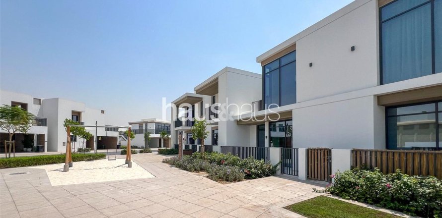 Villa à Arabian Ranches 3, Dubai, 3 chambres, 205 m², № 43388