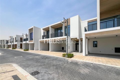 Villa à Arabian Ranches 3, Dubai, 3 chambres, 205 m², № 43389 - photo 1
