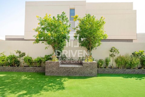 Townhouse in The Pulse, Dubai South (Dubai World Central), Dubai 4 bedrooms, 306 sq.m. № 87356 - photo 27