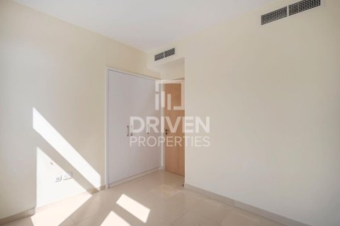 Купить виллу в Mira Oasis, Рим, Дубай: 3 спальни, 180м², № 87355 - фото 8