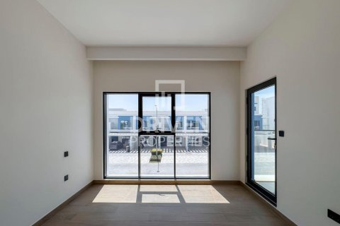 Adosado en Damac Lagoons, Dubai, 3 dormitorios, 144 m², № 128408 - foto 8