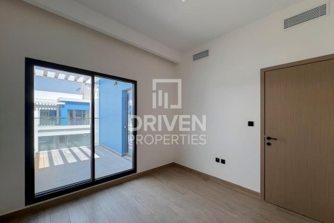 Adosado en Damac Lagoons, Dubai, 3 dormitorios, 144 m², № 128408 - foto 11