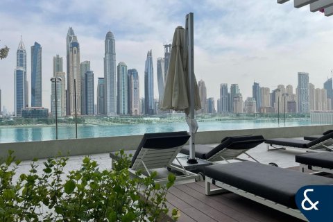 Снять в аренду квартиру в EMAAR Beachfront, Dubai Harbour, Дубай: 2 спальни, 130м², № 98873 - фото 16