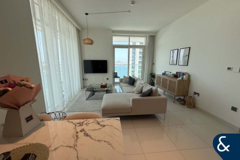 Снять в аренду квартиру в EMAAR Beachfront, Dubai Harbour, Дубай: 2 спальни, 130м², № 98873 - фото 4