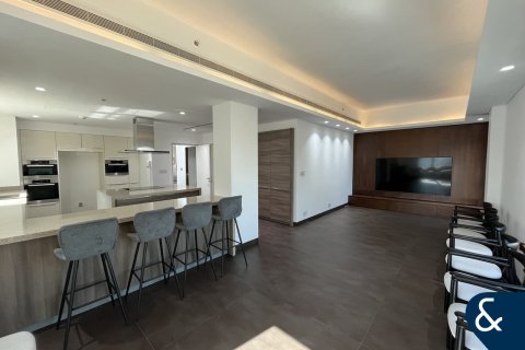 Apartamento en Emaar 6 Towers, Dubai Marina, Dubai, 5 dormitorios, 649 m², № 98871 - foto 21