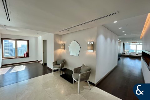 Apartamento en Emaar 6 Towers, Dubai Marina, Dubai, 5 dormitorios, 649 m², № 98871 - foto 2