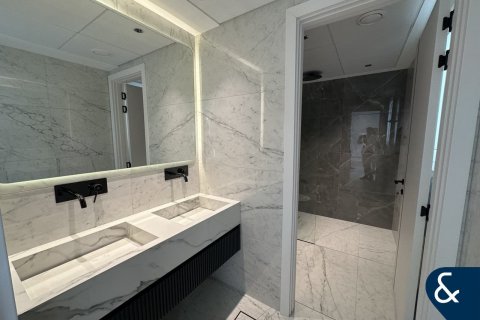 Снять в аренду виллу в Springs 12, The Springs, Дубай: 3 спальни, 254м², № 98792 - фото 12