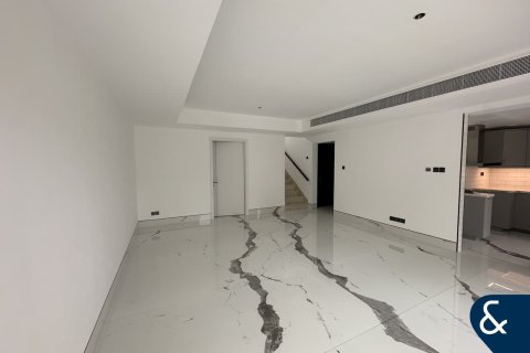 Снять в аренду виллу в Springs 12, The Springs, Дубай: 3 спальни, 254м², № 98792 - фото 3