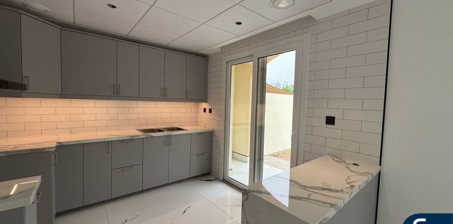 Вилла в Springs 12, The Springs, Дубай, 3 спальни, 254м², № 98792