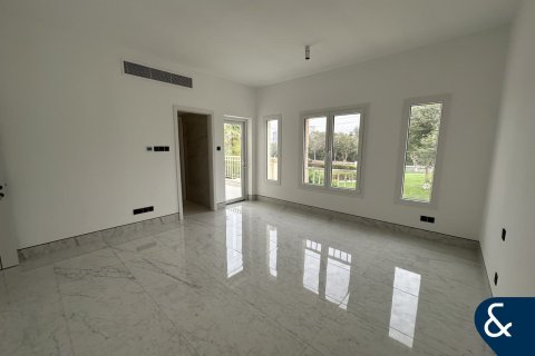 Снять в аренду виллу в Springs 12, The Springs, Дубай: 3 спальни, 254м², № 98792 - фото 11