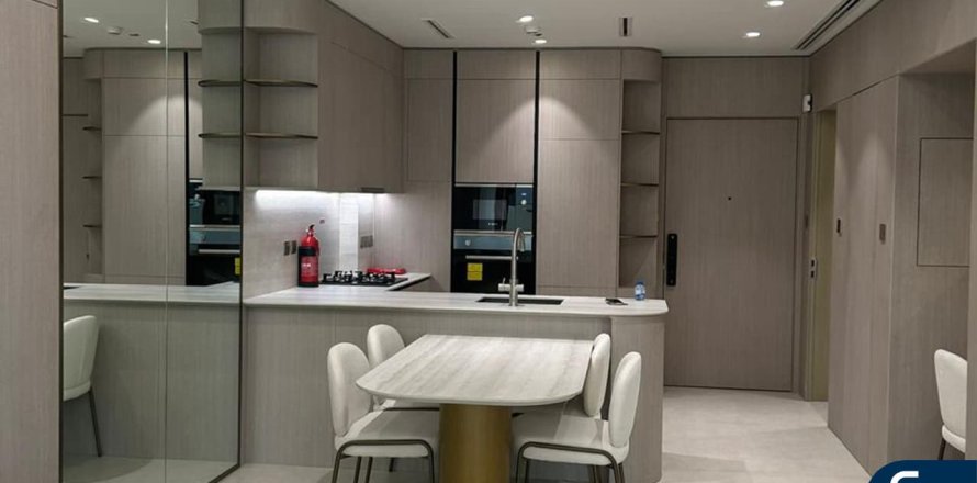 Apartamento en Jumeirah Village Circle, Dubai, 1 dormitorio, 76 m², № 98870