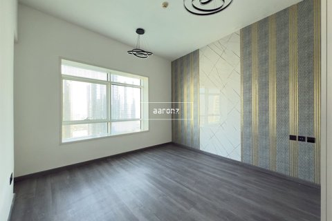 Apartment in Jumeirah Lake Towers, Dubai 1 bedroom, 67.7 sq.m. № 55481 - photo 2