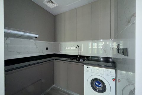 Apartment in Jumeirah Lake Towers, Dubai 1 bedroom, 67.7 sq.m. № 55481 - photo 14