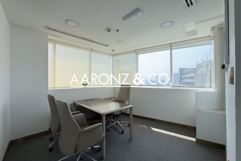 Bureau à Business Bay, Dubai, 204 m², № 55480 - photo 11