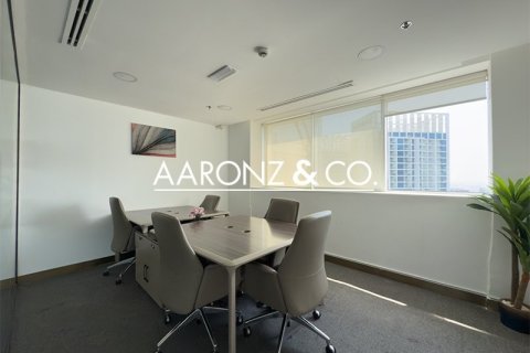 Bureau à Business Bay, Dubai, 204 m², № 55480 - photo 13