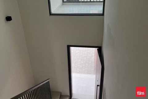 Adosado en Town Square, Dubai, 4 dormitorios, 261.7 m², № 70470 - foto 9