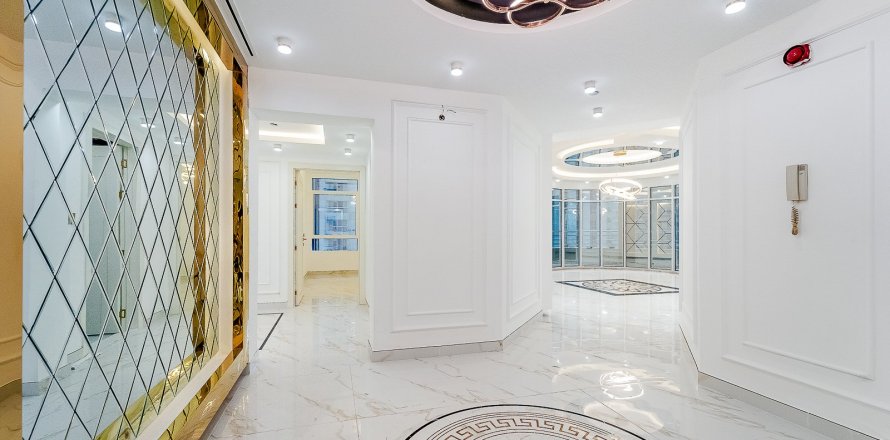 Appartement à Marina Crown, Dubai Marina, Dubai, 3 chambres, 201.9 m², № 7724