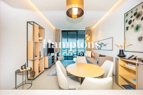 Appartement à Jumeirah Beach Residence, Dubai, 2 chambres, 107.675 m², № 97479
