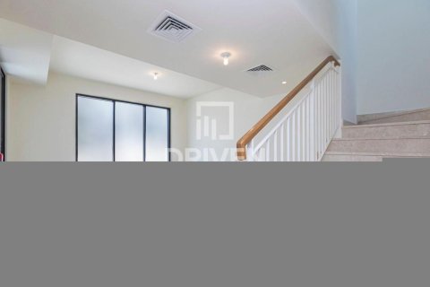 Townhouse in Maple at Dubai Hills Estate, Dubai Hills Estate, Dubai 3 bedrooms, 193.98 sq.m. № 129025 - photo 2
