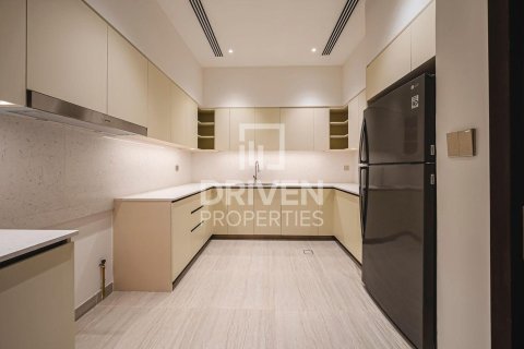 Villa en Dubai Hills Estate, Dubai, 5 dormitorios, 875.52 m², № 129004 - foto 13