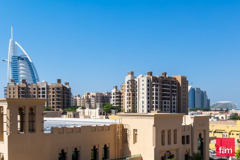 Снять в аренду квартиру в Умм-Сукейме, Дубай: 1 спальня, 80.7м², № 55638 - фото 6