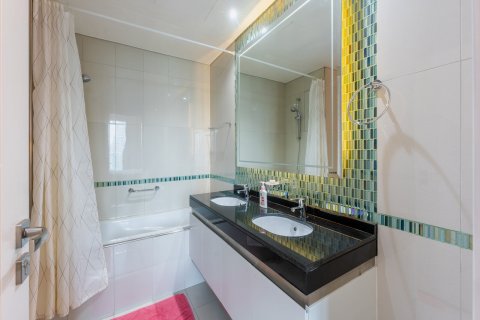 Appartement à DAMAC HEIGHTS à Dubai Marina, Dubai, 2 chambres, 151 m², № 97398 - photo 11