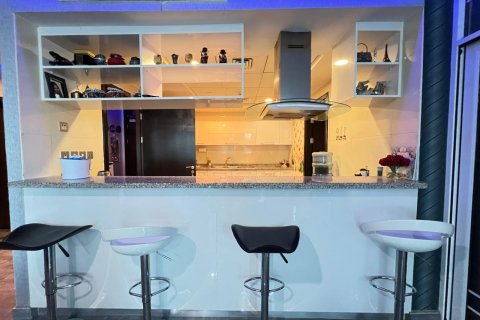 Купить квартиру в Дубай Марине, Дубай: 2 спальни, 150м², № 97399 - фото 4